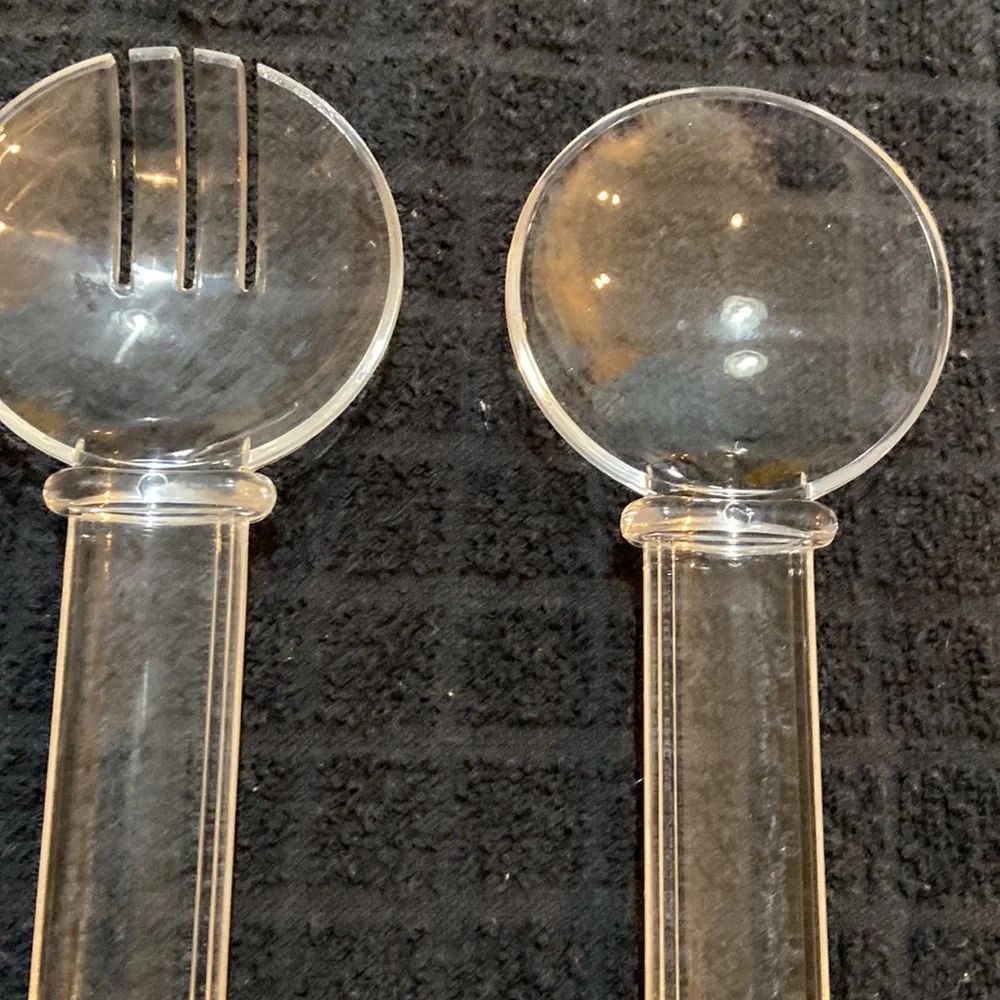 Crystal accents 2 piece clear acrylic salad server NIB